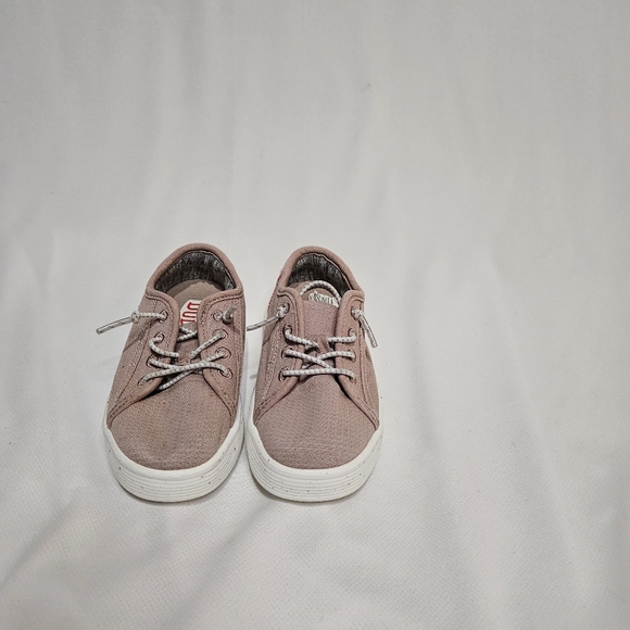 Hey Dude Cody Sport Mesh Sneakers TD9 in Rose - Picture 6 of 7